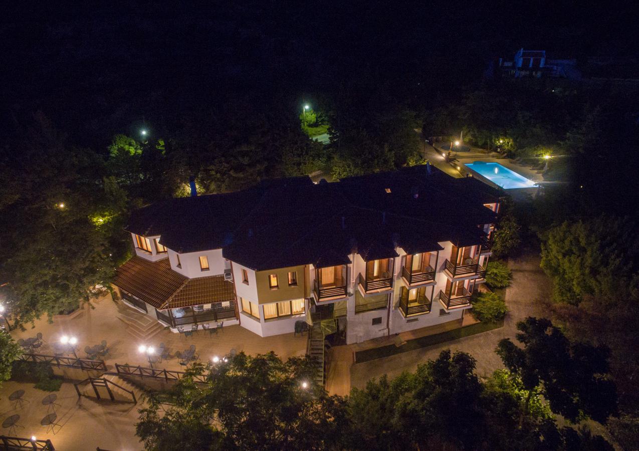 Hotel Filosxenia Roxani Country House Marónia Exterior foto